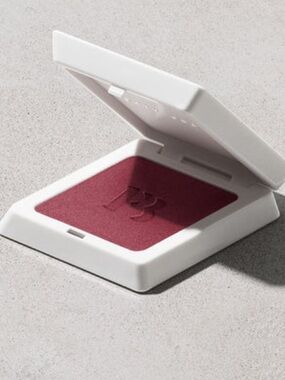 Fenty Beauty Summertime Wine 04 Suede Powder Blush - Deep Berry